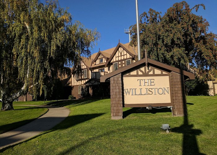 Williston photo