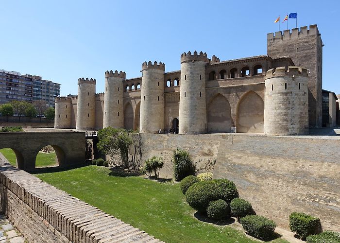 Zaragoza photo