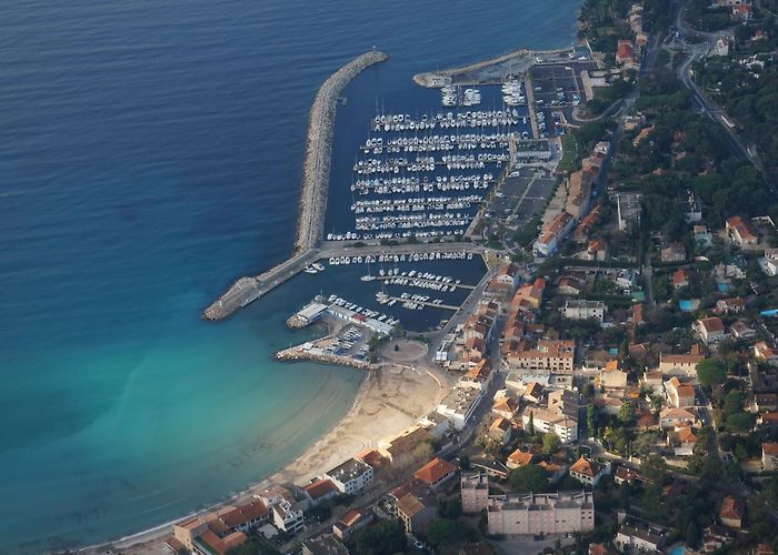 Saint-Cyr-sur-Mer photo