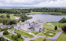 ホテル Dromoland Castle Newmarket-on-Fergus Exterior photo