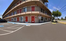 Econo Lodge サリナス Exterior photo