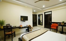 Hotel Raj Vista - Suites & Convention バンガロール Exterior photo