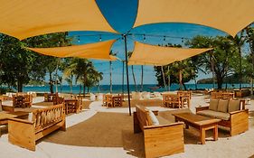 Cafe De Playa Beach Front Hotel ココ Exterior photo