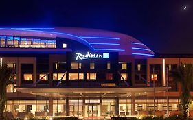 Radisson Blu Hotel, Kuwait クウェート Exterior photo