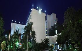 ホテル グリーンパーク ビシャーカパトナム ヴィシャーカパトナム Exterior photo