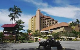 プリムラ ビーチ ホテル クアラ・トレンガヌ Exterior photo