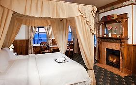 ニューポート・ビーチ ドリーマンズ オーシャンフロント イン Bed & Breakfast Exterior photo