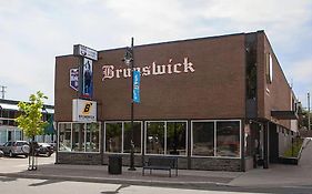 The Brunswick Hotel Complex パリーサウンド Exterior photo