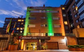 Madisson Inn Hotel & Luxury Suites By Gh Suites ボゴタ Exterior photo