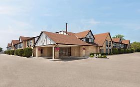 Days Inn By Wyndham Sarnia Harbourfront Exterior photo