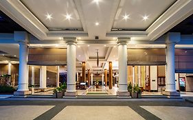 Holiday Inn Kuala Lumpur Glenmarie シャー・アラム Exterior photo