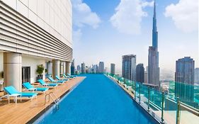 Apartment 2Br In Paramount Midtown Business Bay With Burj Khalifaドバイ Exterior photo
