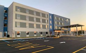 Microtel Inn & Suites By Wyndham リホーボス・ビーチ Exterior photo