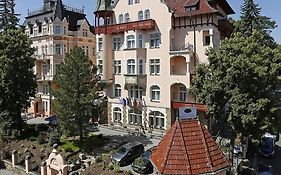 Spa Hotel Villa Smetana カルロヴィ・ヴァリ Exterior photo