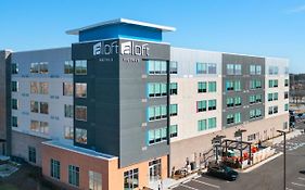 Aloft Lawrenceville Sugarloaf Exterior photo