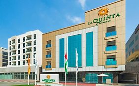 ホテル La Quinta By Wyndham Dubai Jumeirah Exterior photo