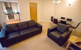 Salisbury 2-Bed Luxury Apartment Room photo