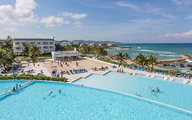 ホテル グランド パラディウム ジャマイカ リゾート ＆ スパ オールインクルーシブ ルーシー Exterior photo