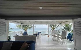 Charleston Beach House Barbados ブリッジタウン Exterior photo