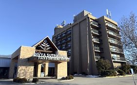 ホテル Divya Sutra Plaza And Conference Centre, Vernon, Bc Exterior photo