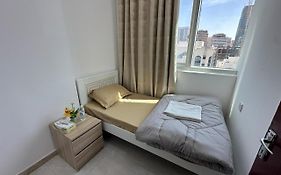 Corniche Street - Stunning Room アブダビ Exterior photo