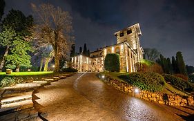 Relais & Spa Castello Di Casiglio エルバ Exterior photo