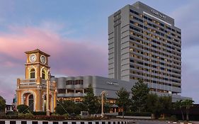 ホテル Courtyard By Marriott Phuket Town Exterior photo