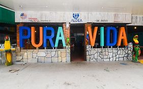 Hotel Aldea Pura Vida プンタレナス Exterior photo