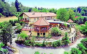 Hotel Restaurant - Hauserl Im Wald グラーツ Exterior photo