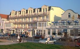 Hotel Bellevue Warnemuende ロストック Exterior photo