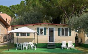 ホテル Camping Park Garda リモーネ・スル・ガルダ Exterior photo