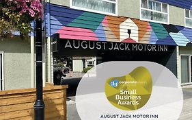 August Jack Motor Inn スカーミッシュ Exterior photo