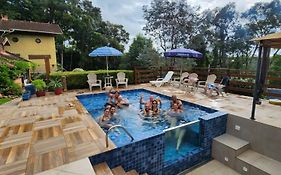 ホテル Hortensias Pousada Boutique - Piscina Aquecida 37 Graus E Fire Pit A Gas - Aceita Pet モンテ・ヴェルデ Exterior photo