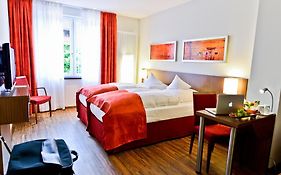 Hotel Klostergarten ケーヴェラアー Room photo