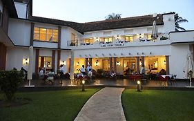 Lake Victoria Hotel エンテベ Exterior photo