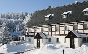 アルテンベルク Ferienhaus Am Skihangヴィラ Exterior photo