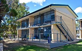 Longbeach Apartments Coffin Bay Exterior photo