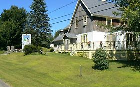 マゴグ Auberge De La Tour Et Spa Bed & Breakfast Exterior photo