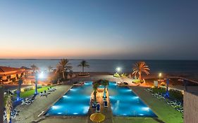 ホテル バラクーダ ビーチ リゾート ウンム・アル＝カイワイン Exterior photo
