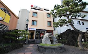 大同 ホテル 済州市 Exterior photo