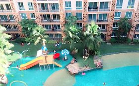 Atlantic Condo Resort Pattaya By Panisara ジョムティエンビーチ Exterior photo