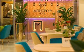 Monopoly Hotel オトペニ Exterior photo