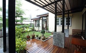 Mon Lodge & Yoga Donmueang バンコク都 Exterior photo