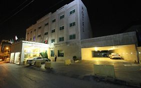 Al Thuraya Hotel アンマン Exterior photo