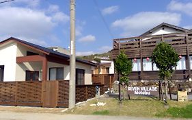 Seven Village 本部町 Exterior photo