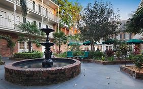 Best Western Plus French Quarter Courtyard Hotel ニューオーリンズ Exterior photo