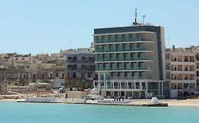 ホテルWater'S Edge Birżebbuġa Exterior photo