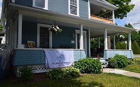 La Maison Collins B&B グランビー Exterior photo