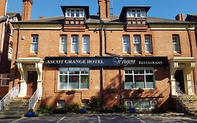 Ascot Grange Hotel - Voujon Resturant リーズ Exterior photo