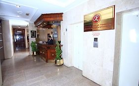 Grand Hotel Bahrain マナーマ Interior photo